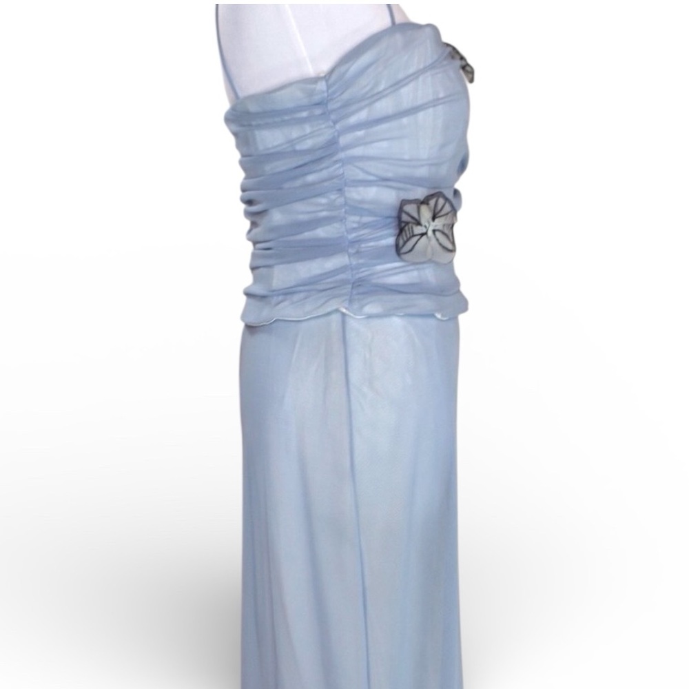 Cache vintage formal gown in light blue - Picture 2 of 7